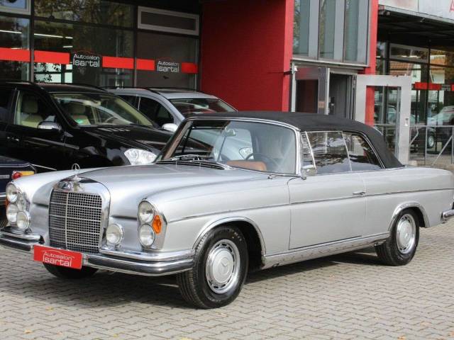 Bild 1/17 von Mercedes-Benz 300 SE (1964)