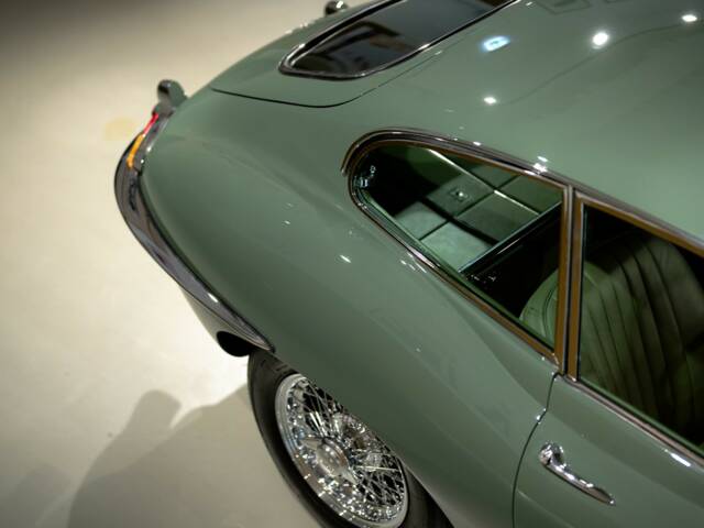 Jaguar E-Type 4.2