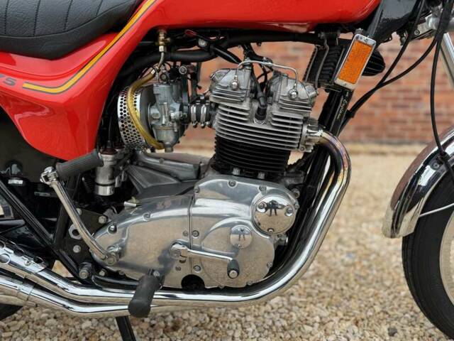 Triumph X-75 Hurricane