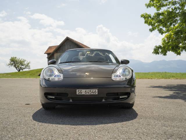 Porsche 911 Carrera