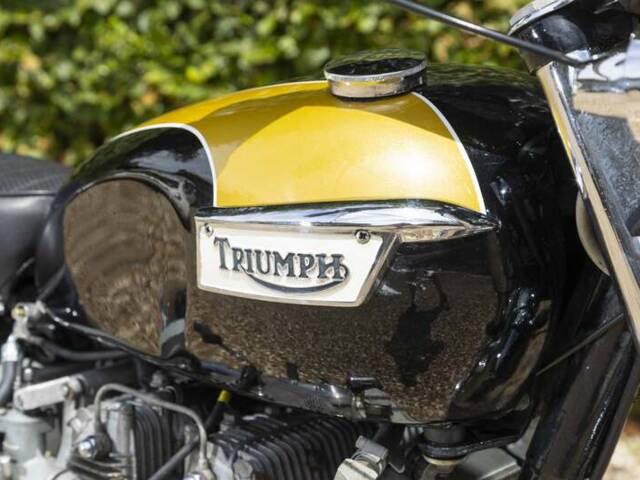 Triumph T 150 V Trident