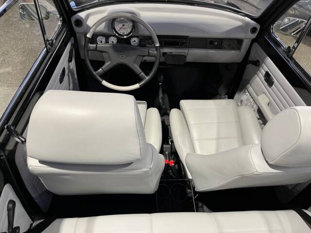 Volkswagen Beetle 1303 LS