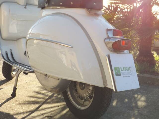 Piaggio Vespa 160 GS