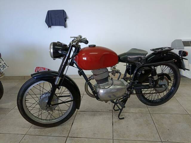 Gilera 150 Sport