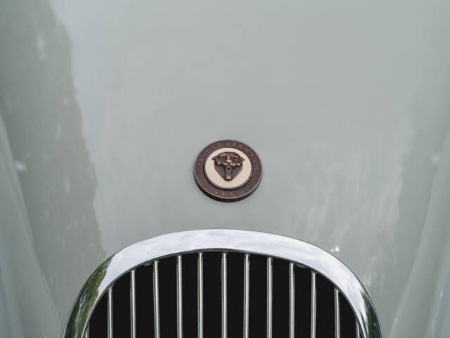Jaguar XK 120 DHC