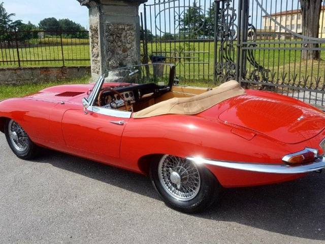 Jaguar E-Type 3.8