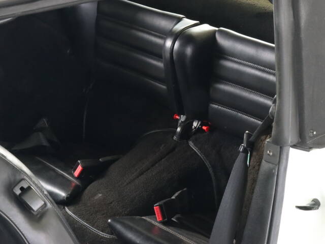 Porsche 911 Carrera 3.2 (WTL)