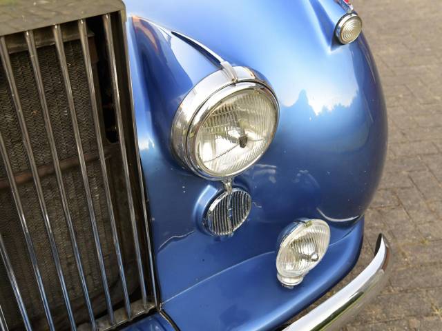 Rolls-Royce Silver Wraith