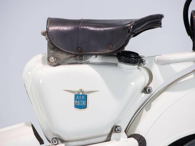 Aermacchi Zeffiro 125