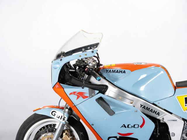 Yamaha FZR 1000 Genesis