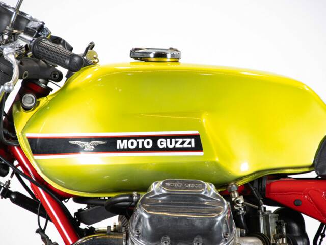 Moto Guzzi V7 Sport