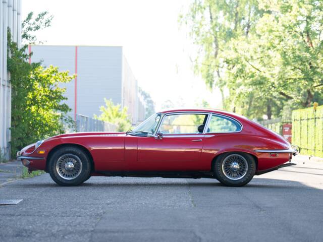 Jaguar E-Type V12 (2+2)