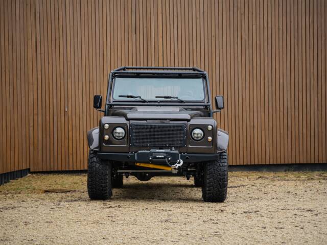Land Rover 110