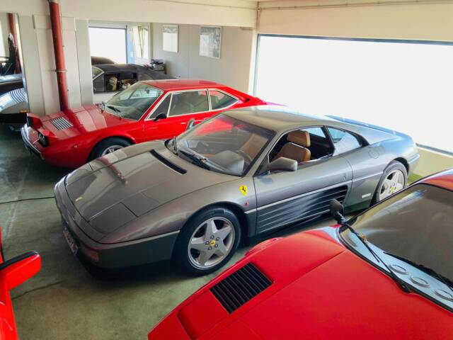 Imagen 1/14 de Ferrari 348 TB (1993)