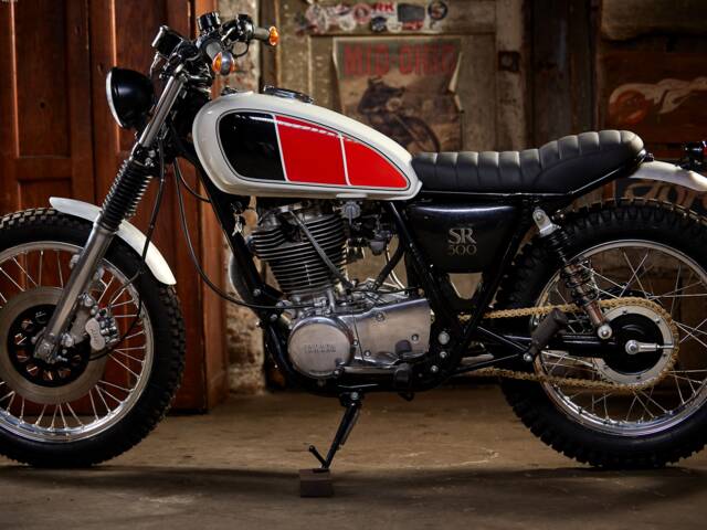Yamaha SR500