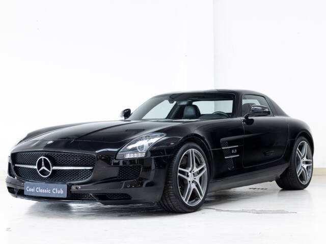 Imagen 1/39 de Mercedes-Benz SLS AMG (2010)