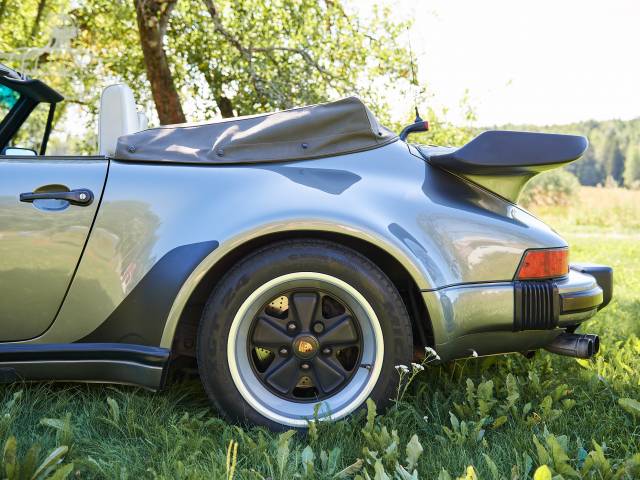 Porsche 911 Turbo 3.3