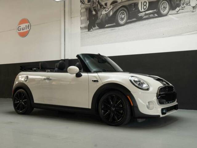 Image 1/50 de Mini Cooper S (2018)