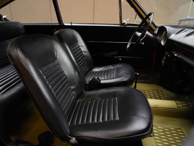 FIAT 850 Coupe