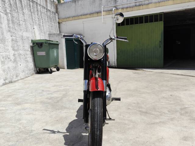 BSA B 44
