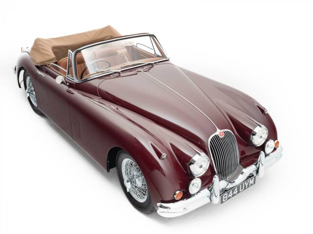 Image 1/41 of Jaguar XK 150 3.8 SE OTS (1960)