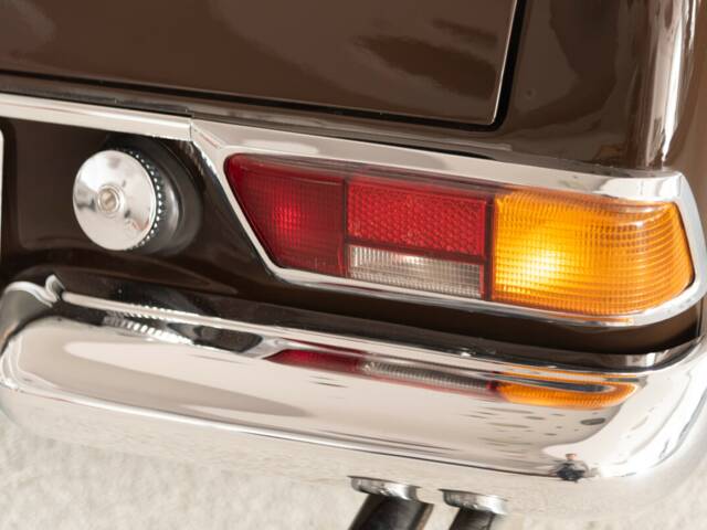 Mercedes-Benz 280 SL