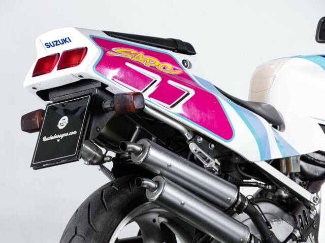 Suzuki RGV 250 Gamma