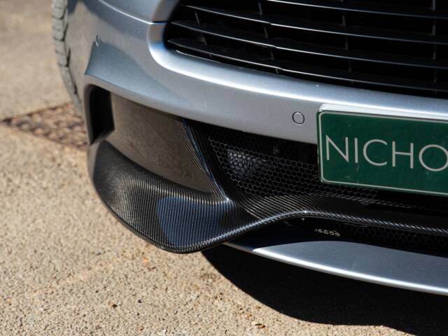 Aston Martin Vanquish