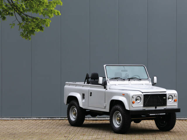 Image 1/50 of Land Rover 90 (1990)