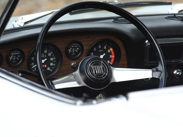 FIAT 850 Spider