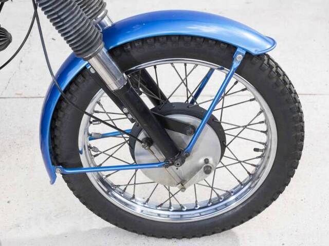 BSA A 65 Thunderbolt