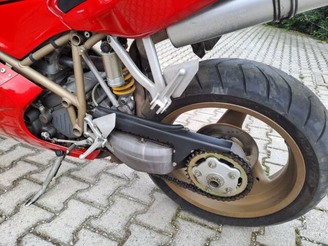 Ducati 748 Biposto