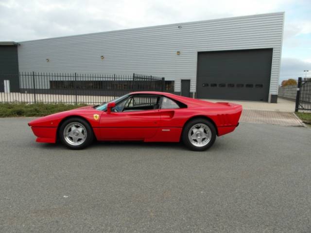 Ferrari 328 GTB