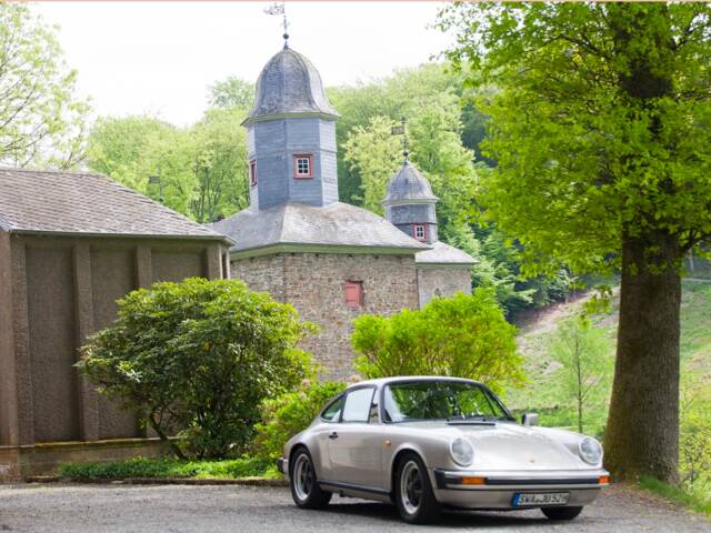 Image 1/5 of Porsche 911 SC 3.0 (1982)