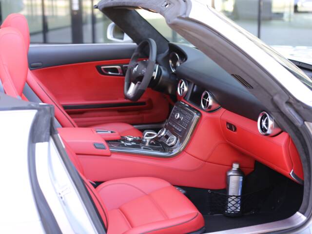Mercedes-Benz SLS AMG Roadster