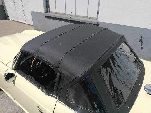 Triumph TR 6