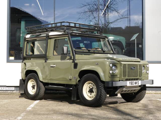 Image 1/32 de Land Rover Defender 90 Works V8 (2014)