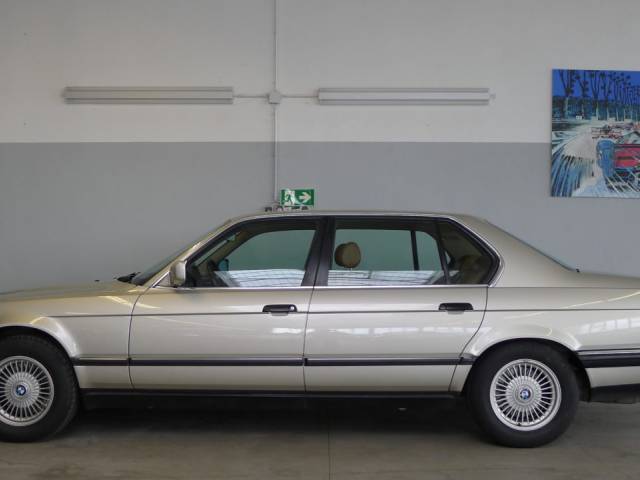 Image 1/46 de BMW 750iL (1990)