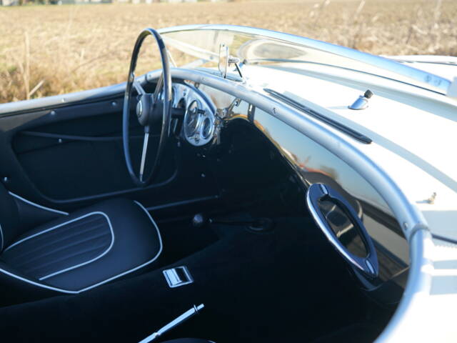 Austin-Healey 100/4 (BN2)