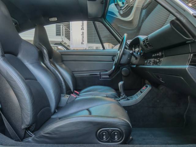 Porsche 911 Carrera 4S