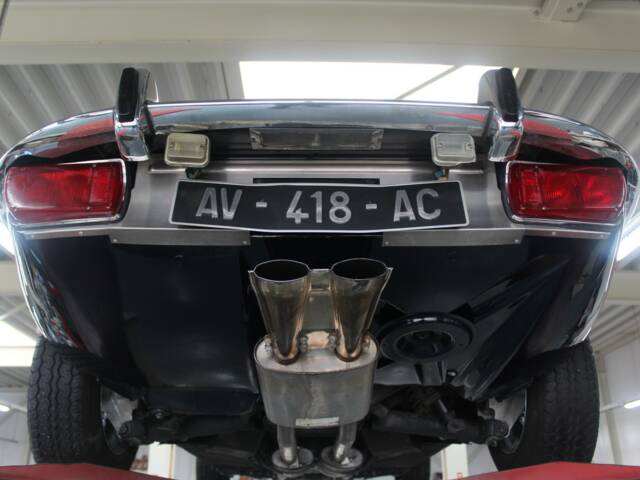 Jaguar E-Type V12