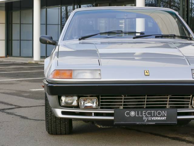 Ferrari 400i