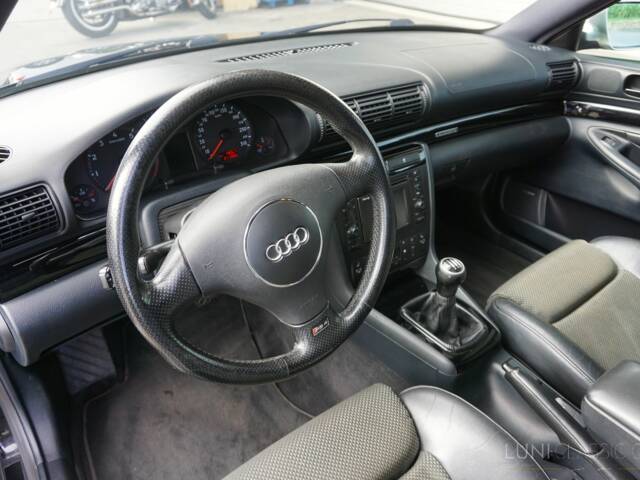 Audi RS4 Avant