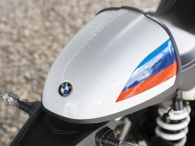 BMW R NineT