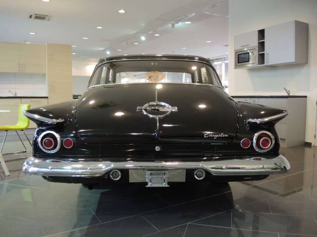 Chrysler Valiant V200 AMAG