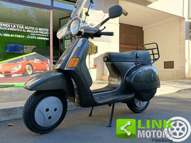 Piaggio Vespa Cosa 125