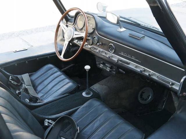Mercedes-Benz 300 SL "Gullwing"