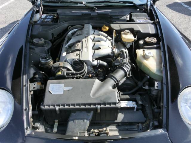 Porsche 968