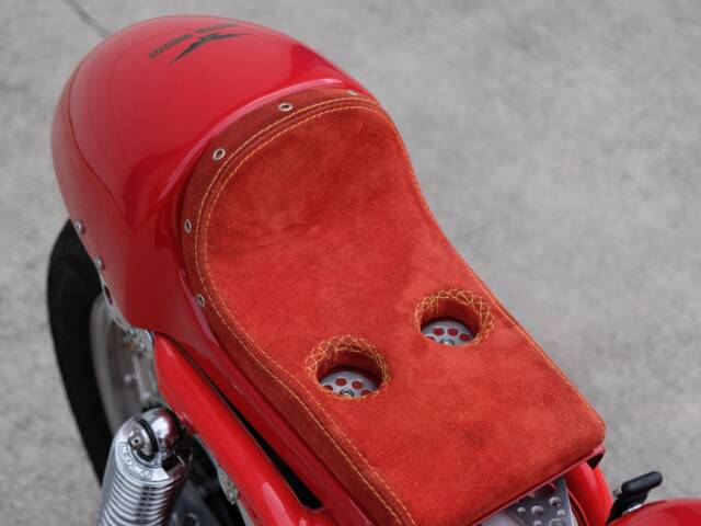 Moto Guzzi V7 850 GT