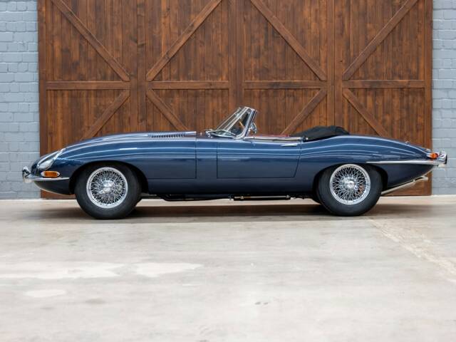 Jaguar E-Type 3.8